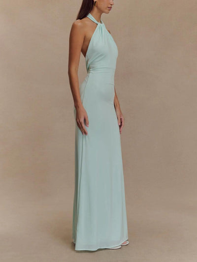 Aurelia - Sculpted Elegance Halter Gown miaforde.co