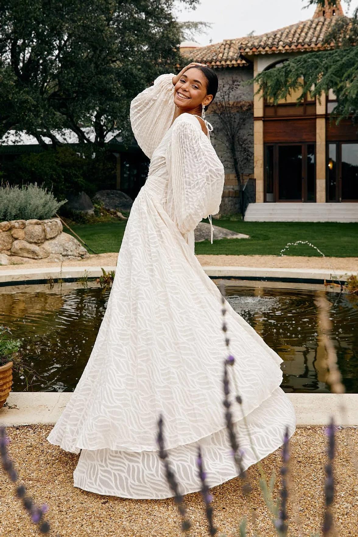 Allegory Elsa Cream Maxi Dress Claxoria